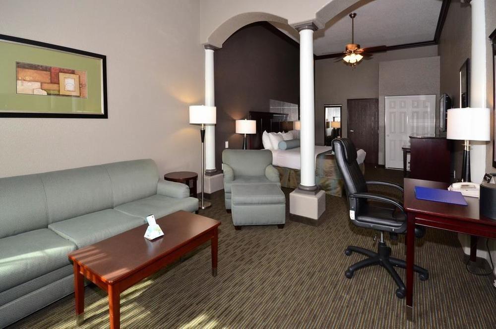 Best Western Plus Main Street Inn Brawley Экстерьер фото
