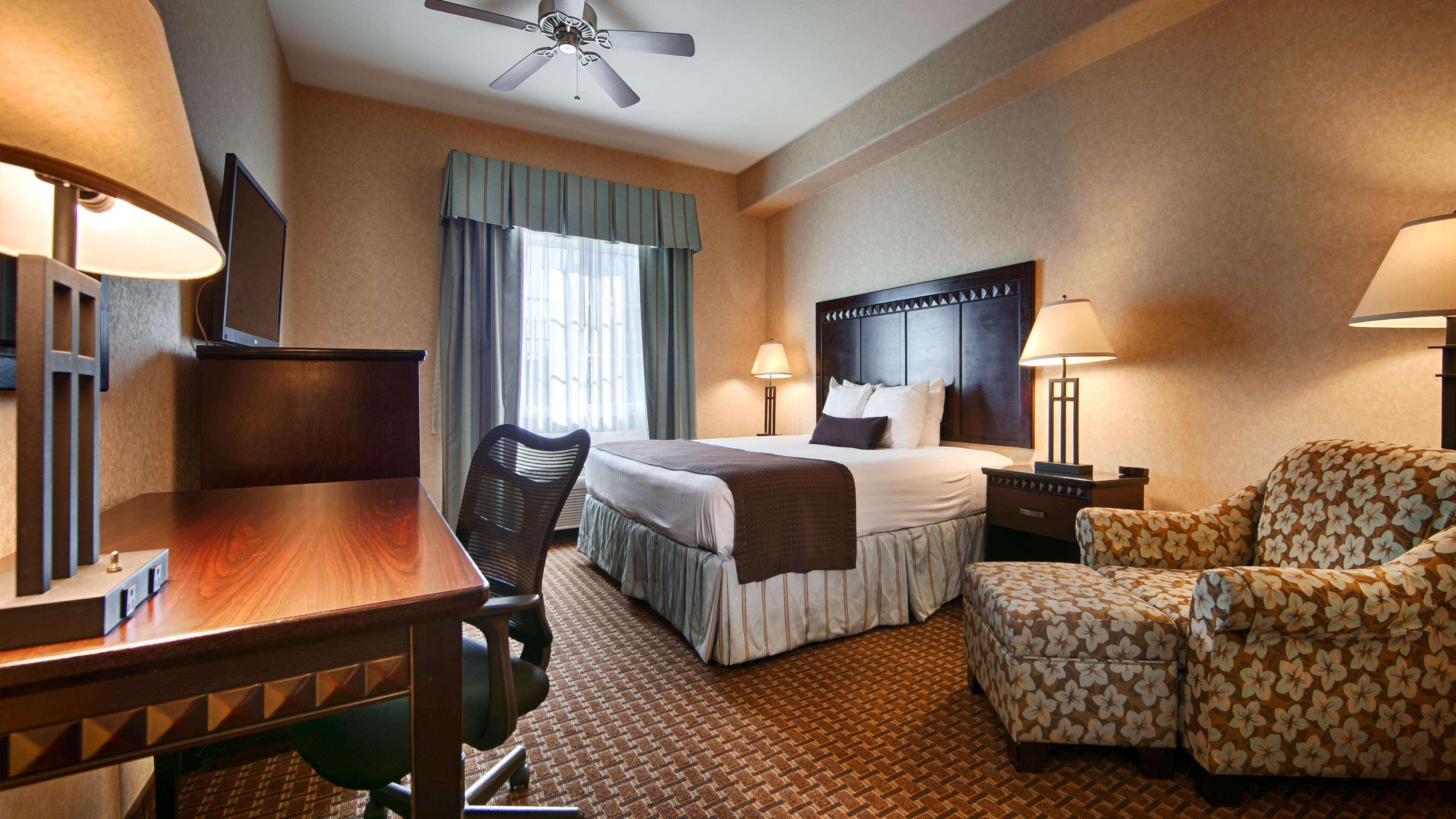 Best Western Plus Main Street Inn Brawley Экстерьер фото
