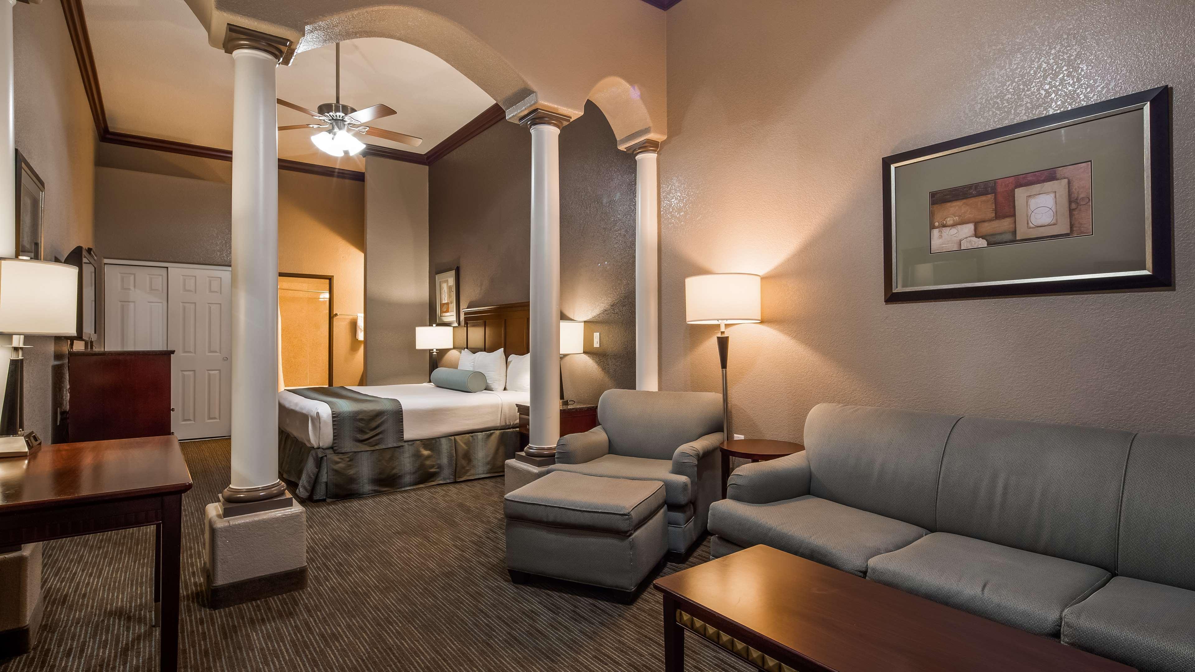 Best Western Plus Main Street Inn Brawley Экстерьер фото