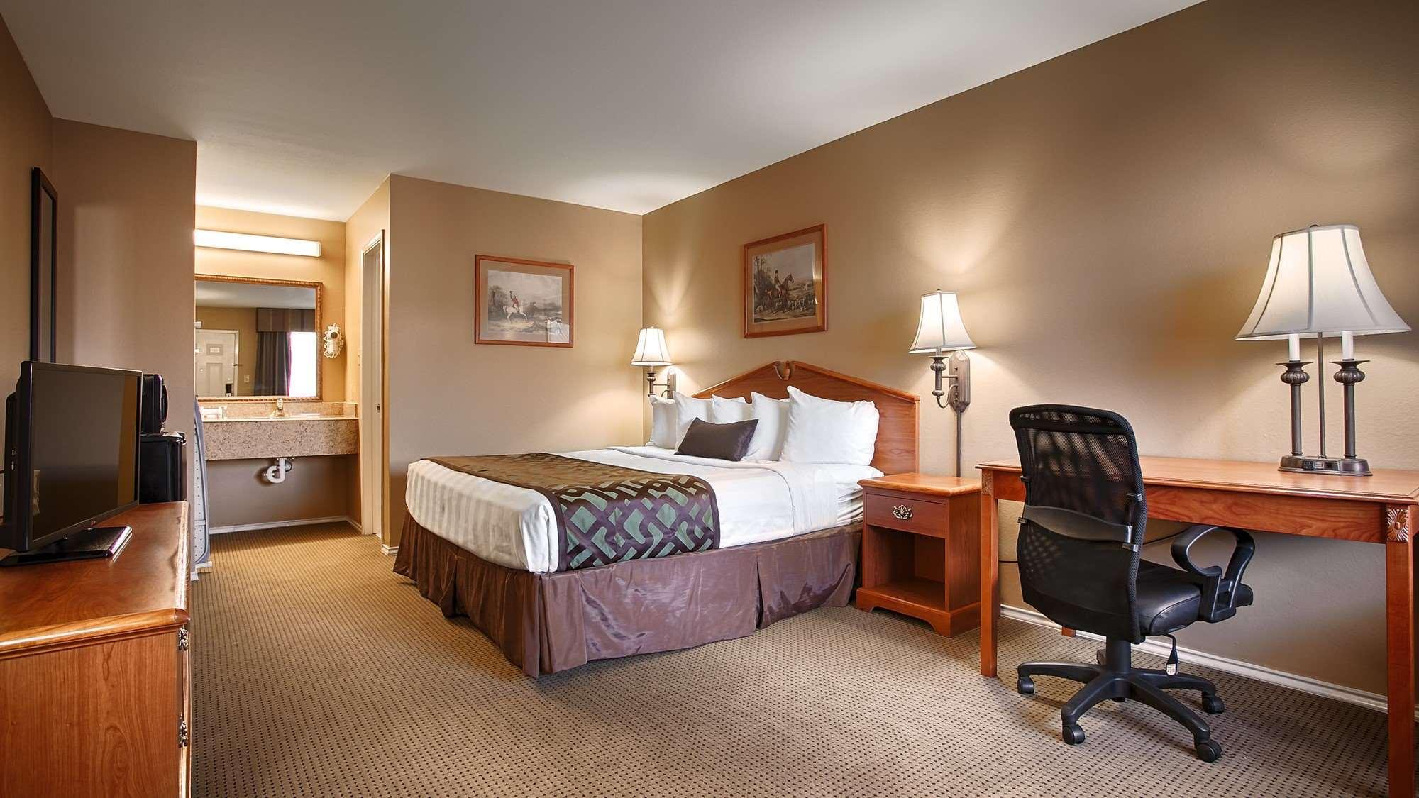 Best Western Plus Main Street Inn Brawley Экстерьер фото