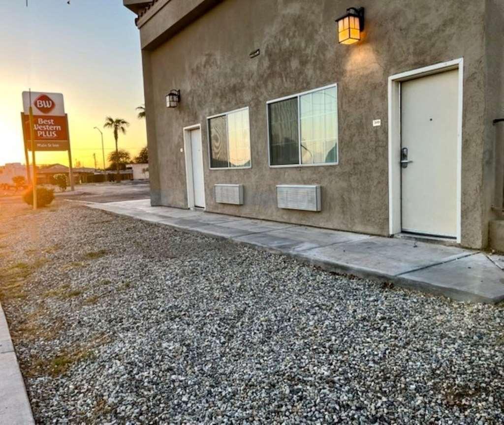 Best Western Plus Main Street Inn Brawley Экстерьер фото