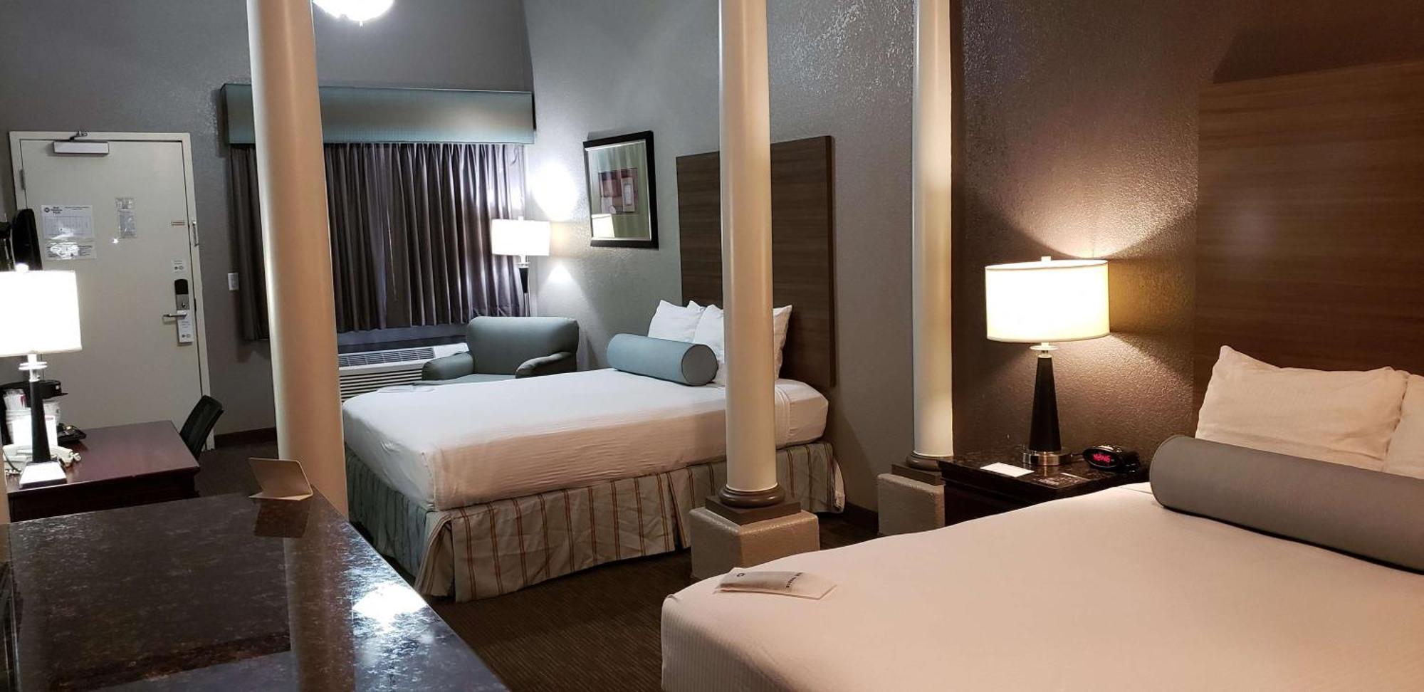Best Western Plus Main Street Inn Brawley Экстерьер фото