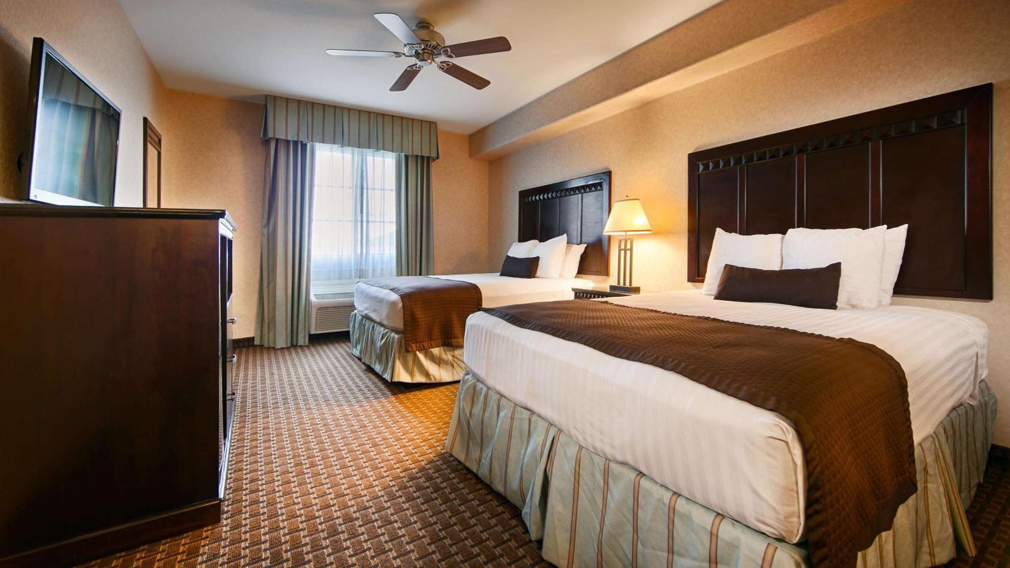 Best Western Plus Main Street Inn Brawley Экстерьер фото