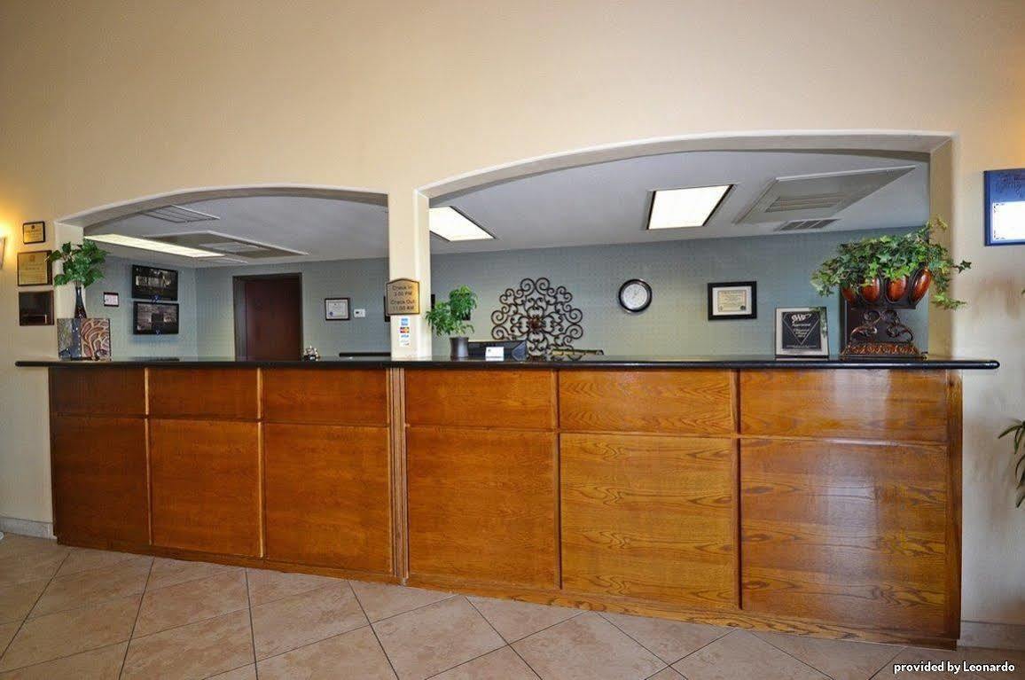 Best Western Plus Main Street Inn Brawley Экстерьер фото